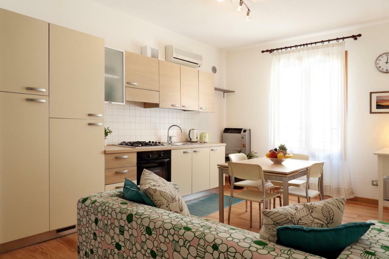 Padovaresidence Apartments - Tra Piazza Delle Erbe E Il Duomo Buitenkant foto